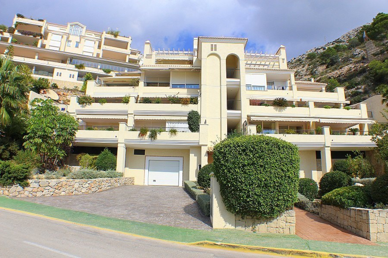 Elegante Apartamento en Altea Hills