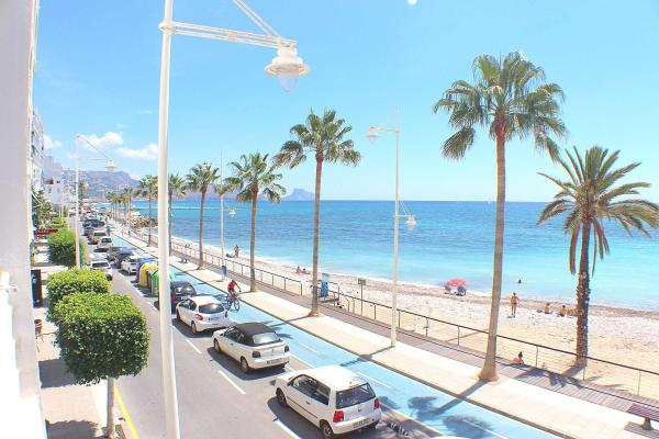 Apartamento en 1&ordf; l&iacute;nea de Altea - &iexcl;REDUCIDO!
