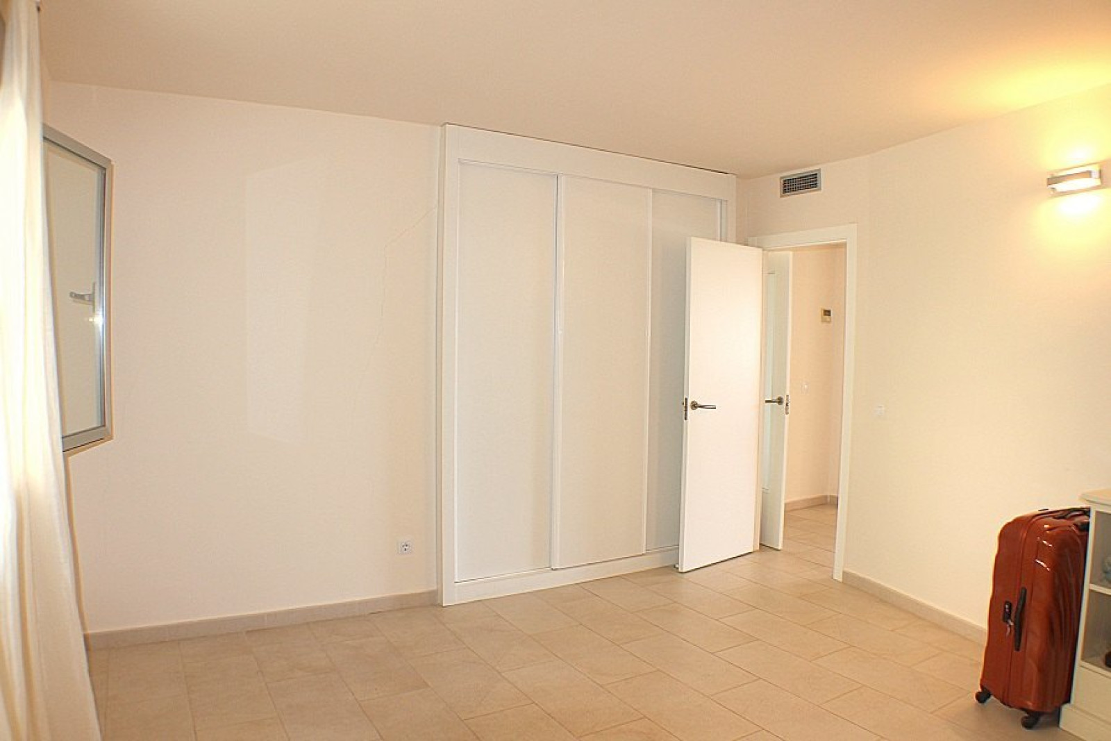 Piso bajo en zona Campomanes, Altea.