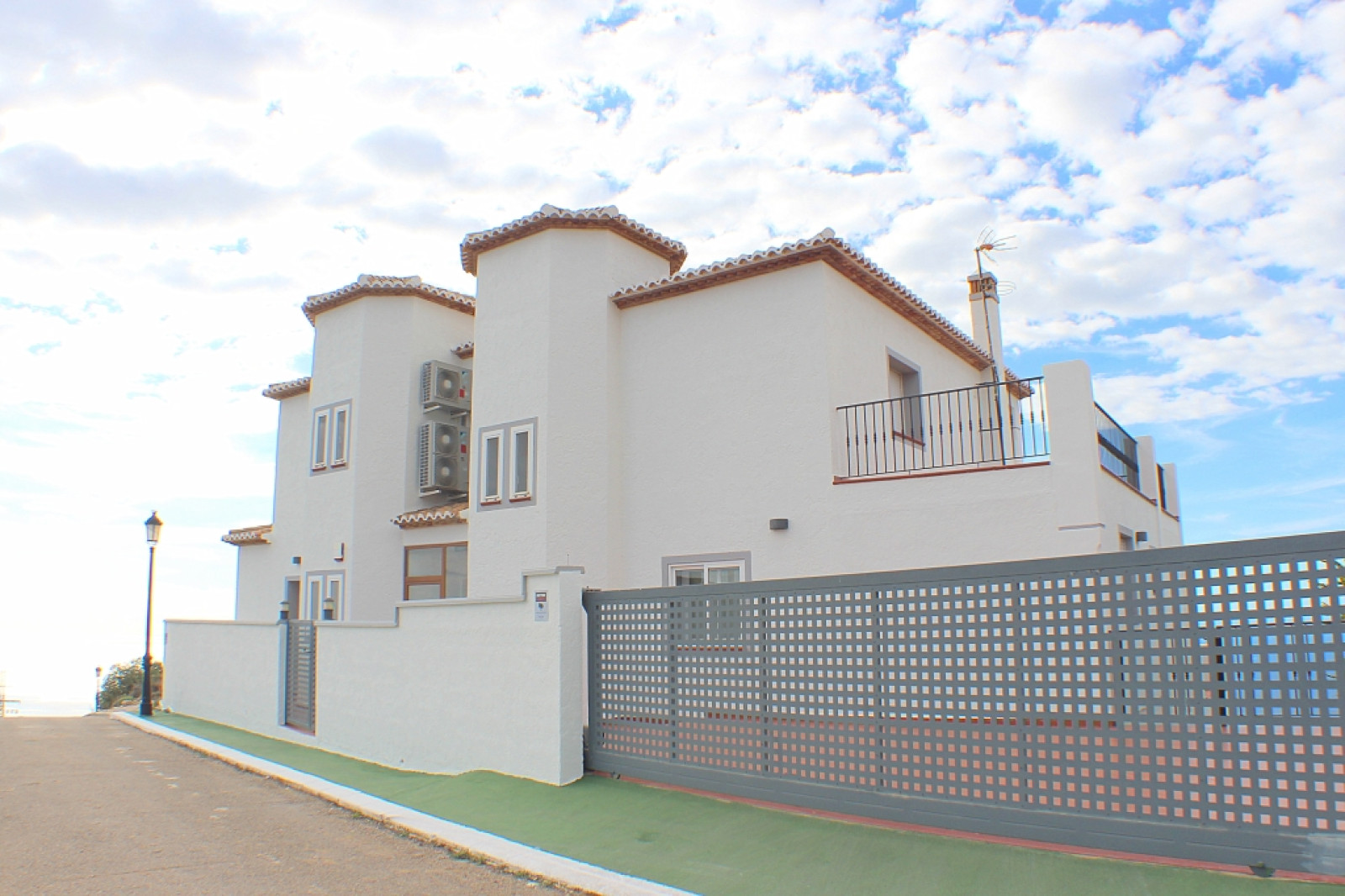 Villa con vistas espectaculares en Altea Hills