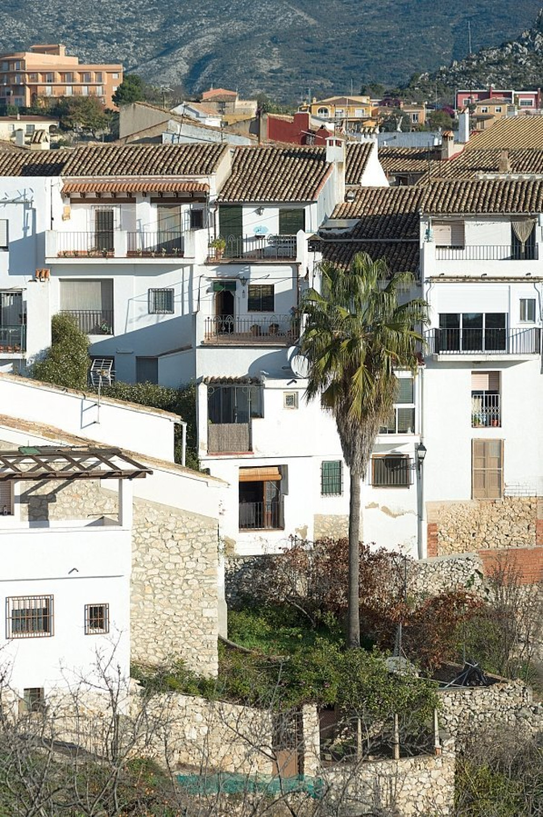 Preciosa Casa de Pueblo en T&aacute;rbena