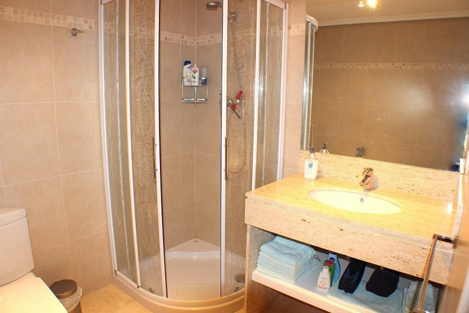 Apartamento con vistas al mar en Altea Hills