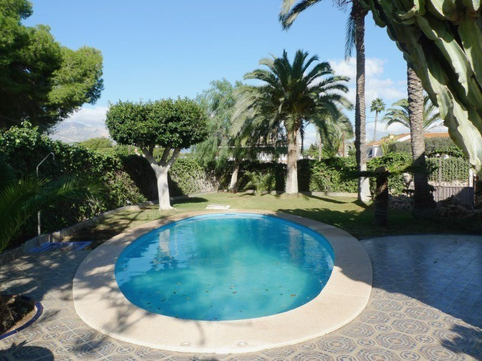 Amplio chalet en Benidorm