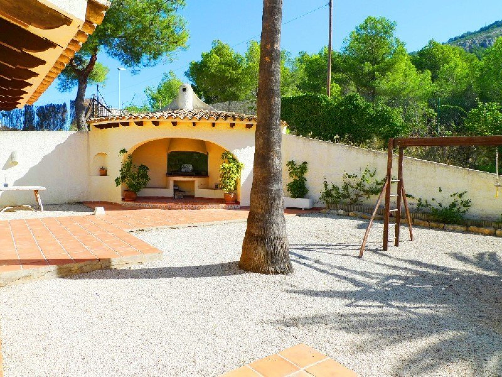 Amplia villa en Albir con vistas
