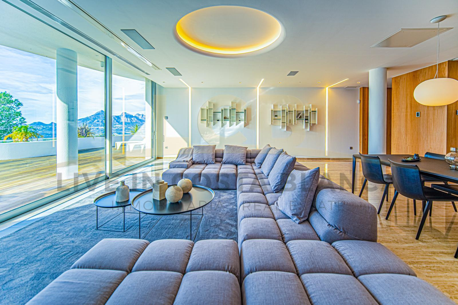 Apartamentos OCEANA
