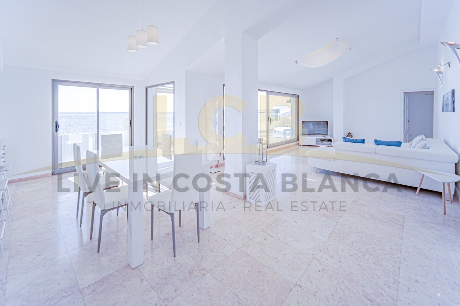 Penthouse ALIA