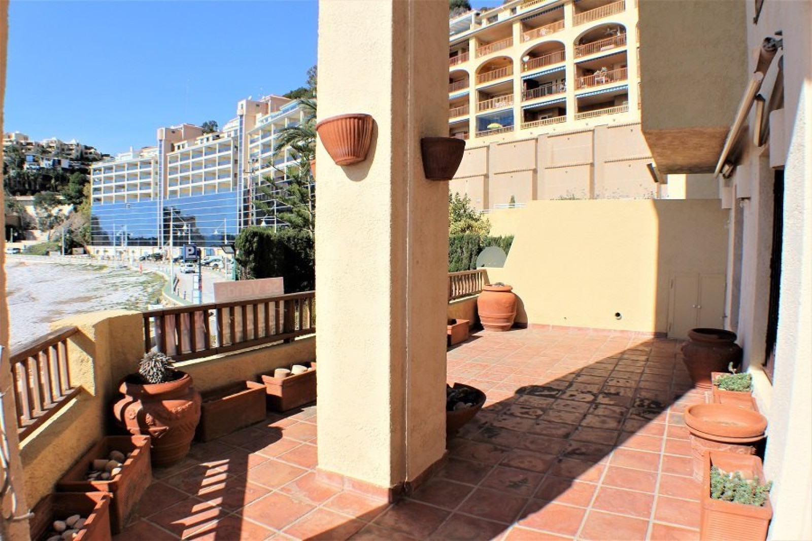 Atico Duplex en 1&ordf; Linea de Campomanes