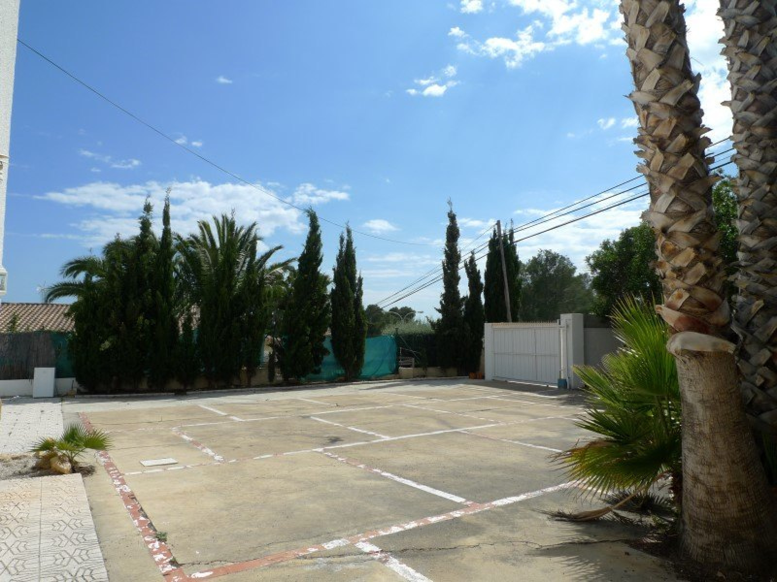 Villa en una planta en Alfas.