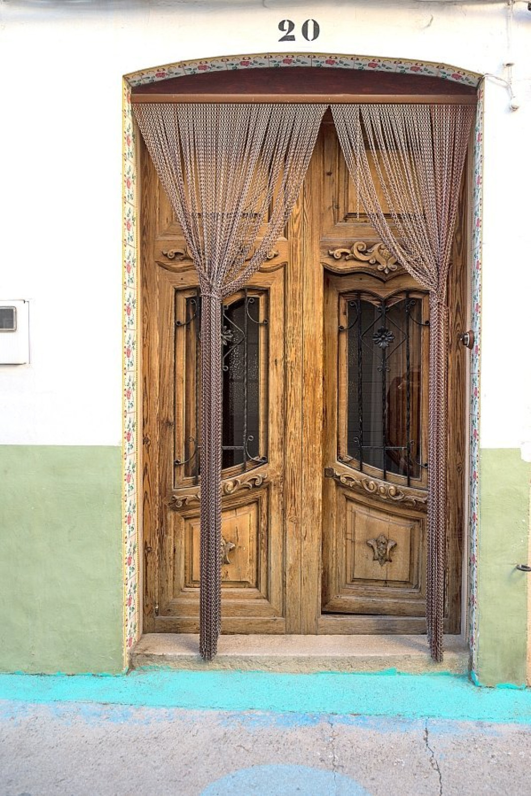 Preciosa Casa de Pueblo en T&aacute;rbena
