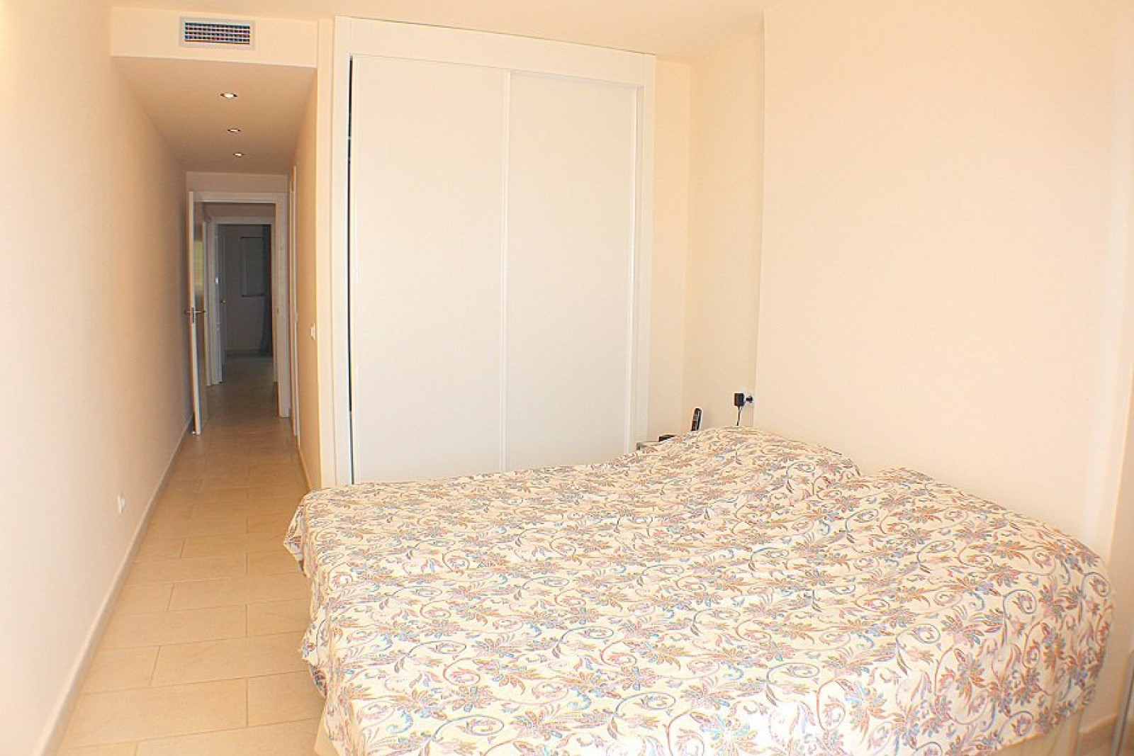 Piso bajo en zona Campomanes, Altea.