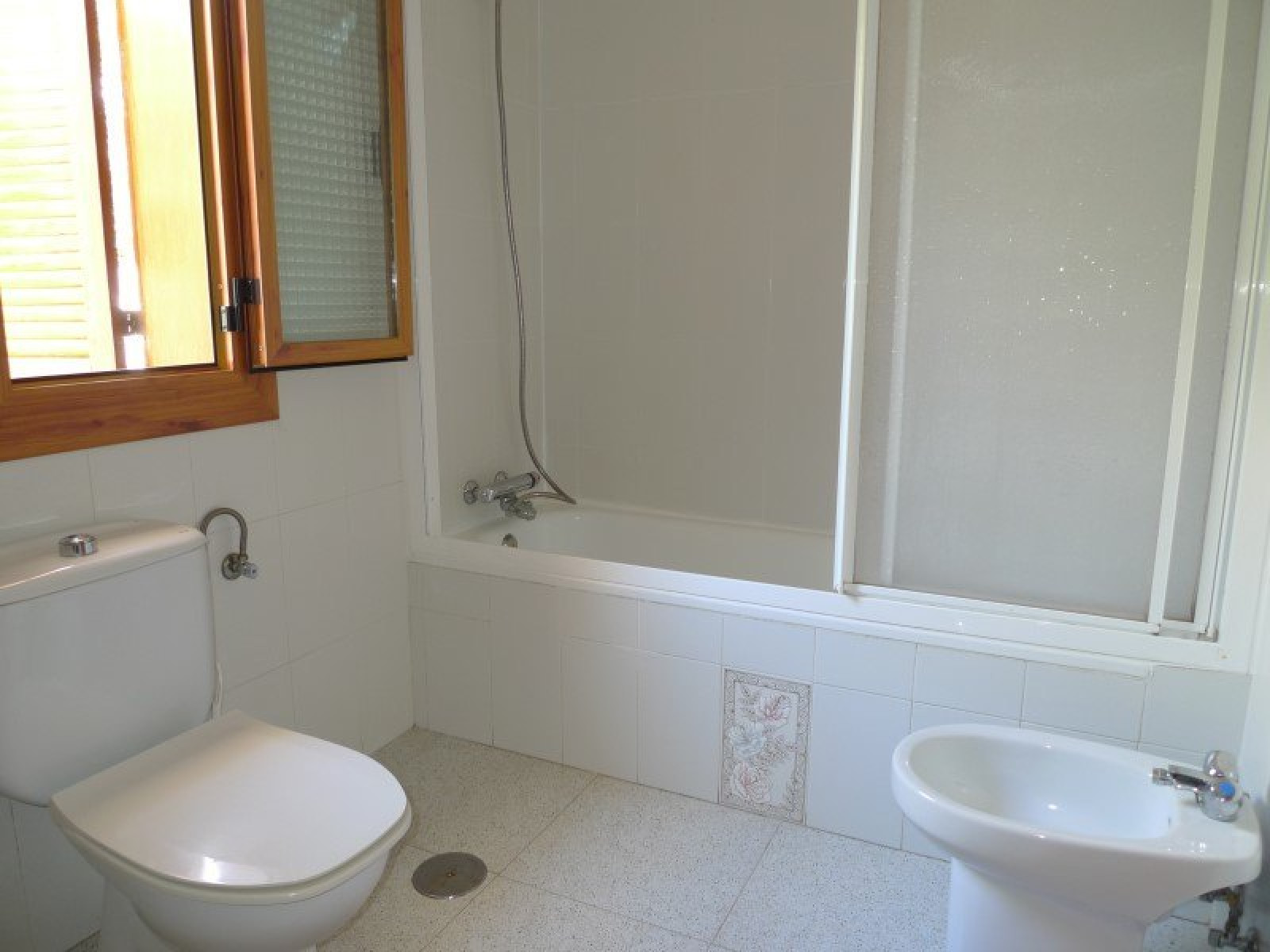 Villa en una planta en Alfas.