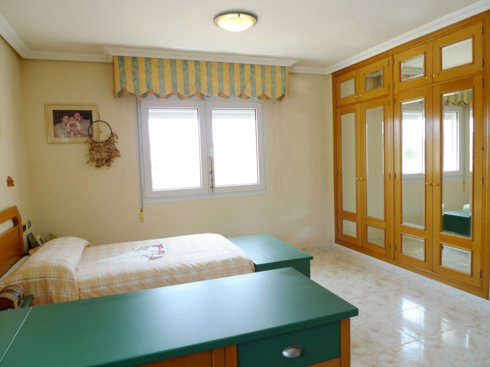 Spacious villa overlooking the sea in La Nucia