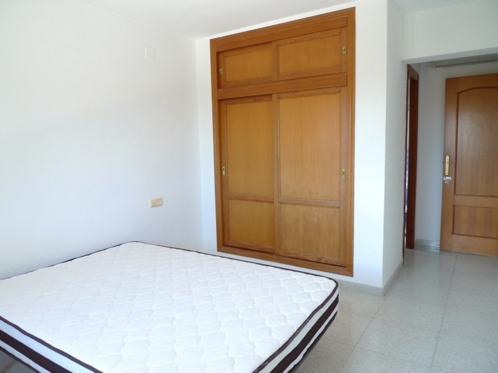 Villa en una planta en Alfas.