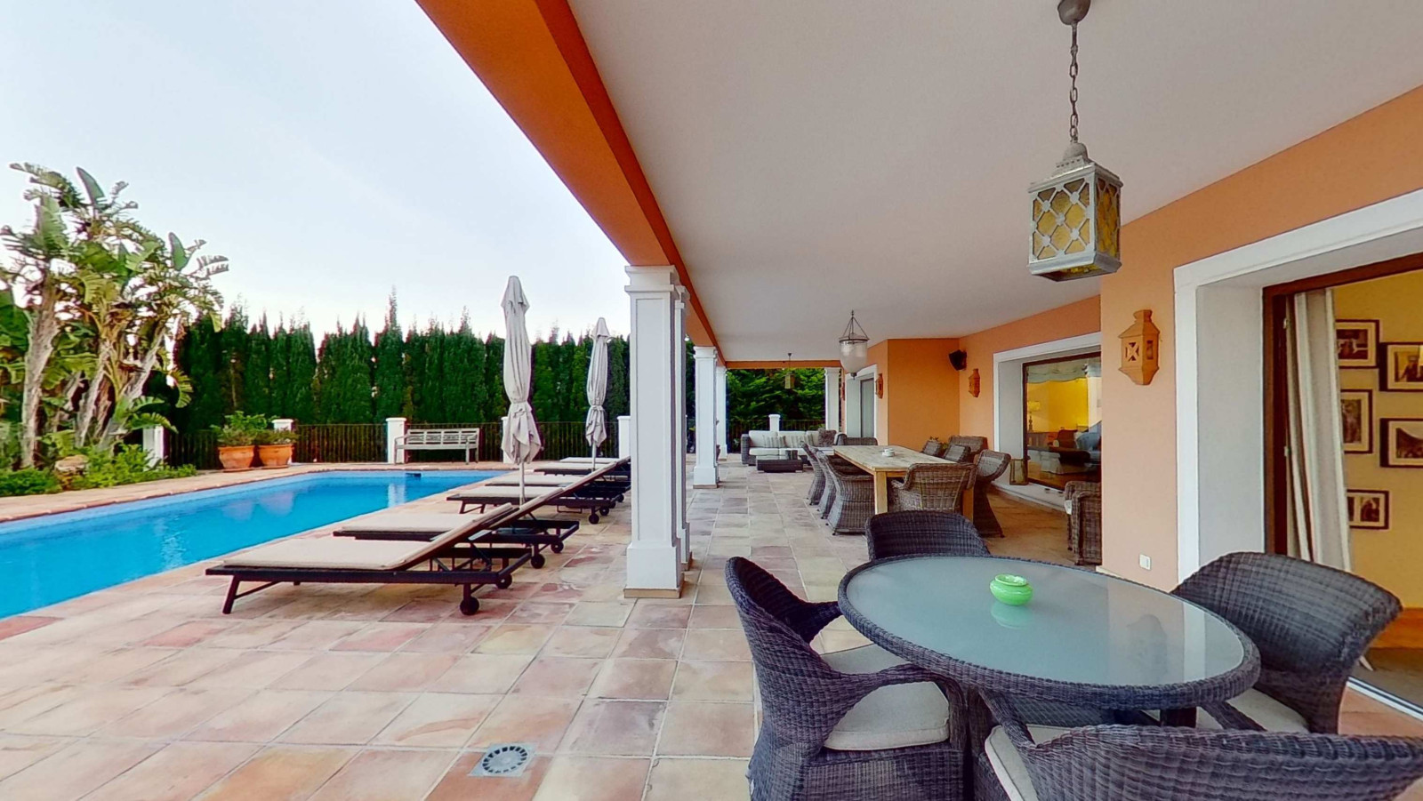 Villa LINDA