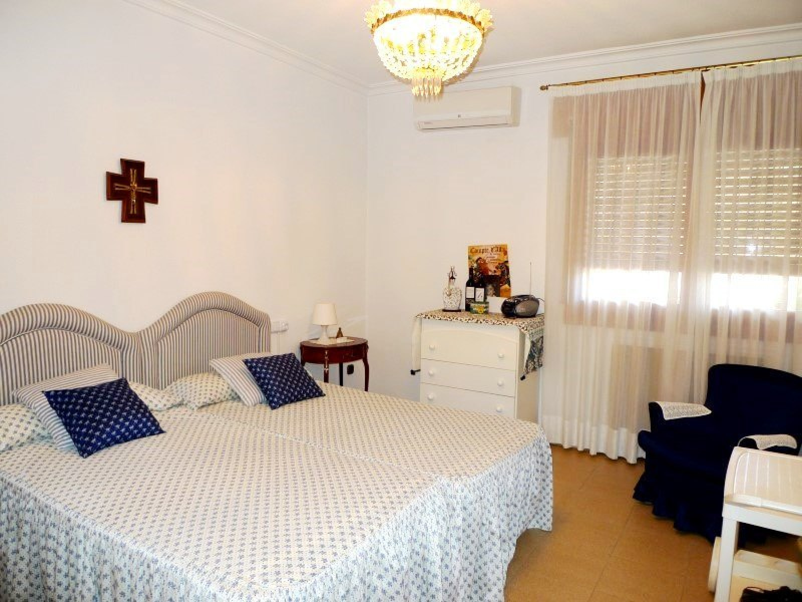 Villa con exclusiva ubicaci&oacute;n y dimensi&oacute;n