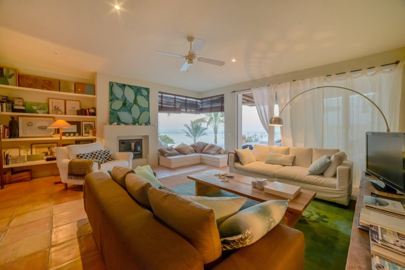 Ibizan style villa in Altea