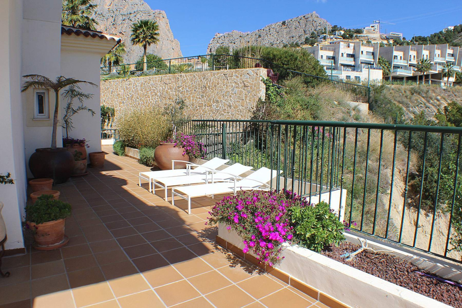 1st line apartment in Mascarat