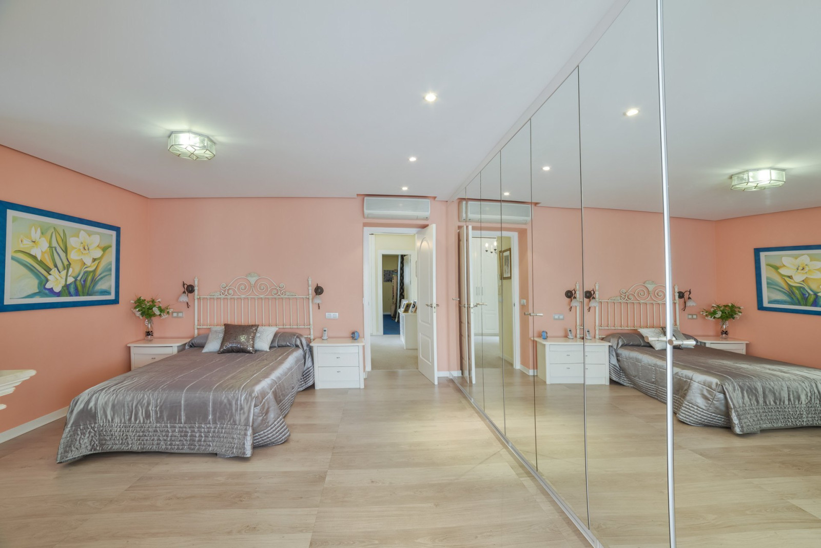 Villa en 1&ordf; linea de Altea