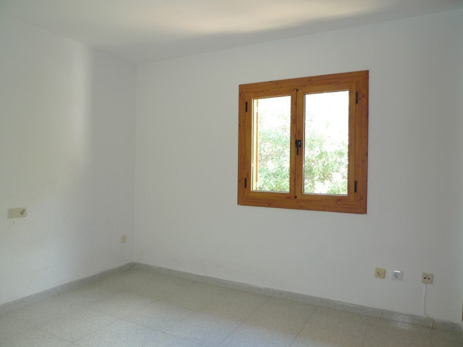 Villa en una planta en Alfas.