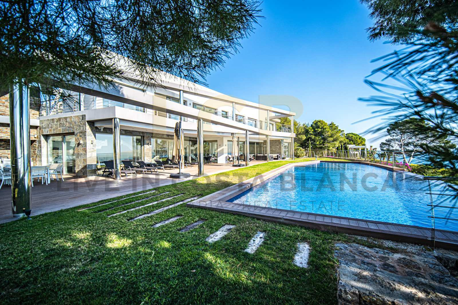 Villa LIVIA