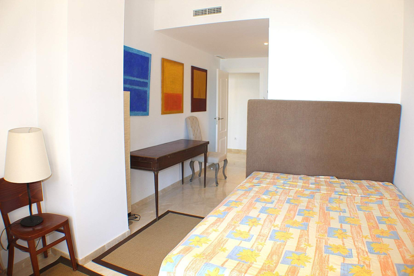 1st line apartment in Mascarat