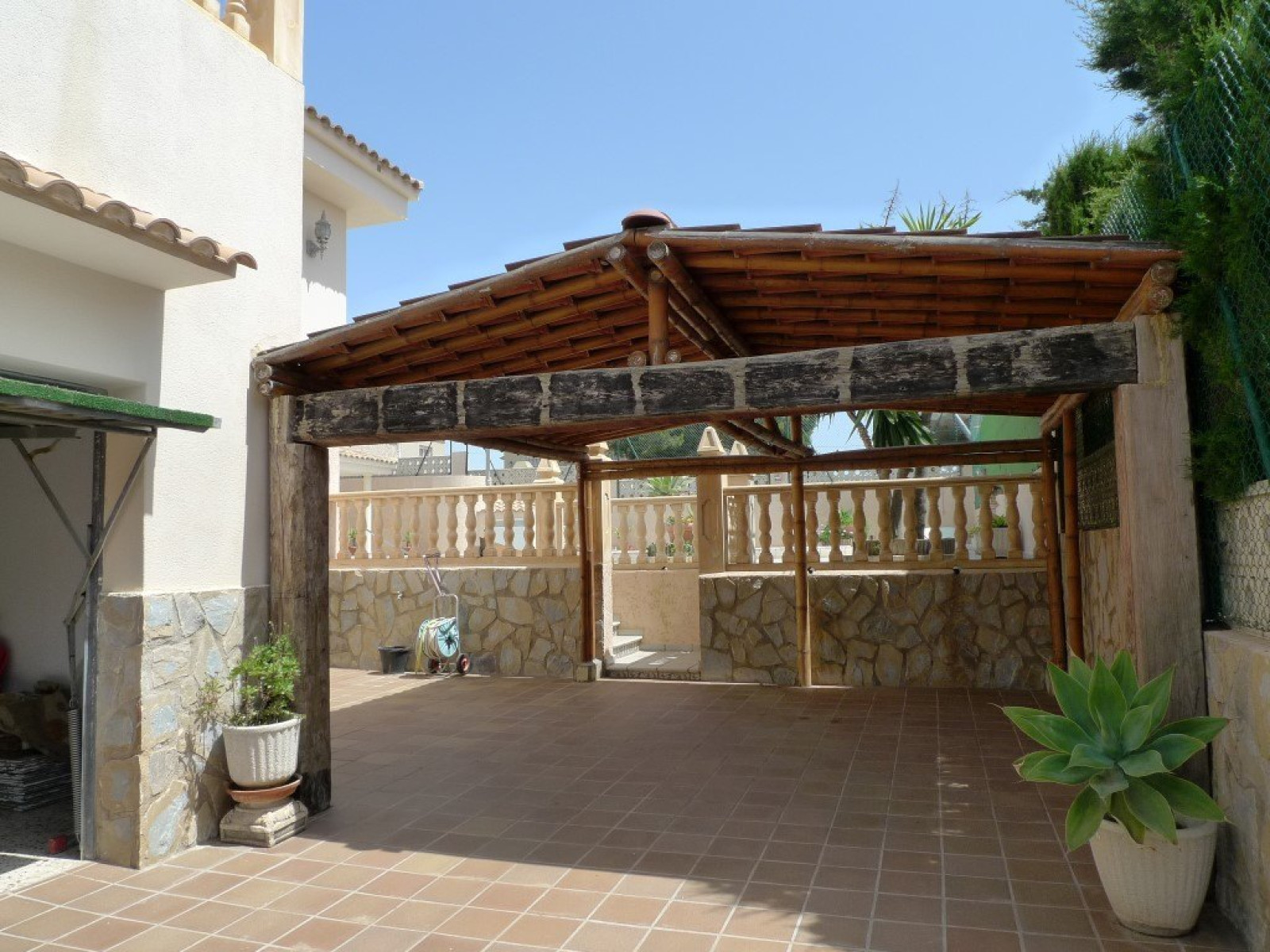 Spacious villa overlooking the sea in La Nucia