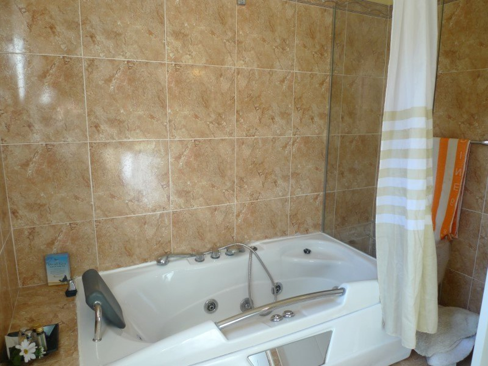 Amplio chalet en Benidorm