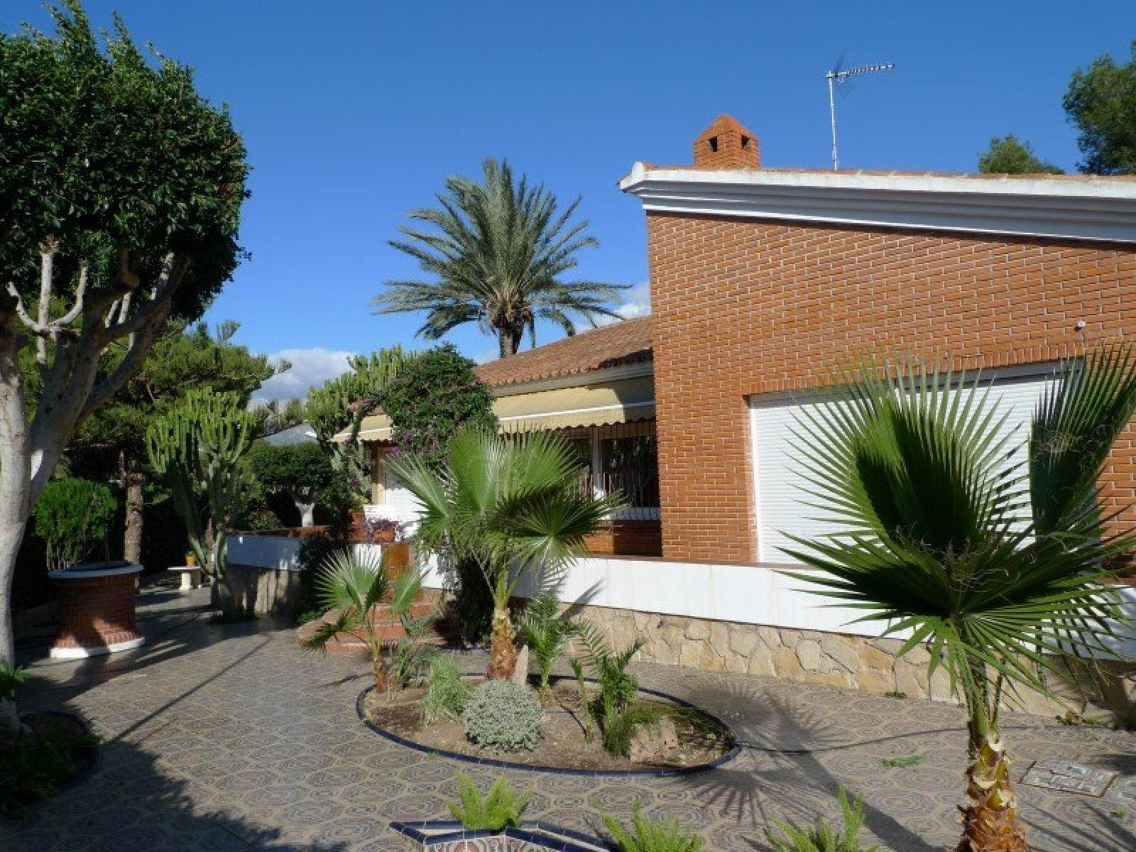 Amplio chalet en Benidorm