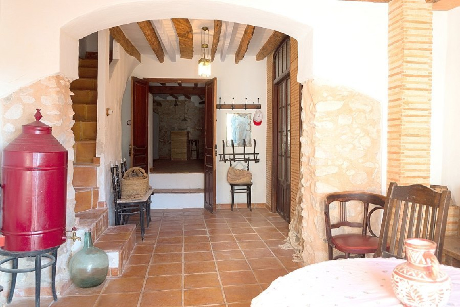 Preciosa Casa de Pueblo en T&aacute;rbena