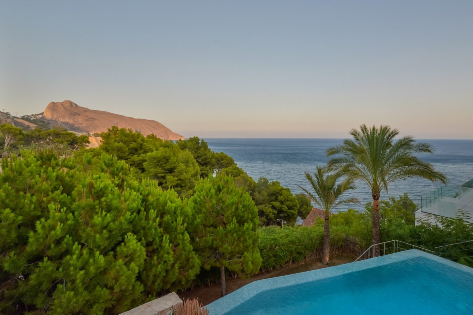 Ibizan style villa in Altea