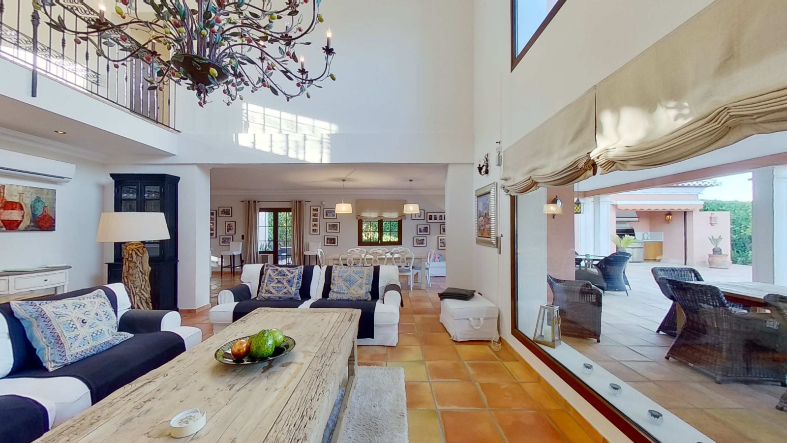 Villa LINDA