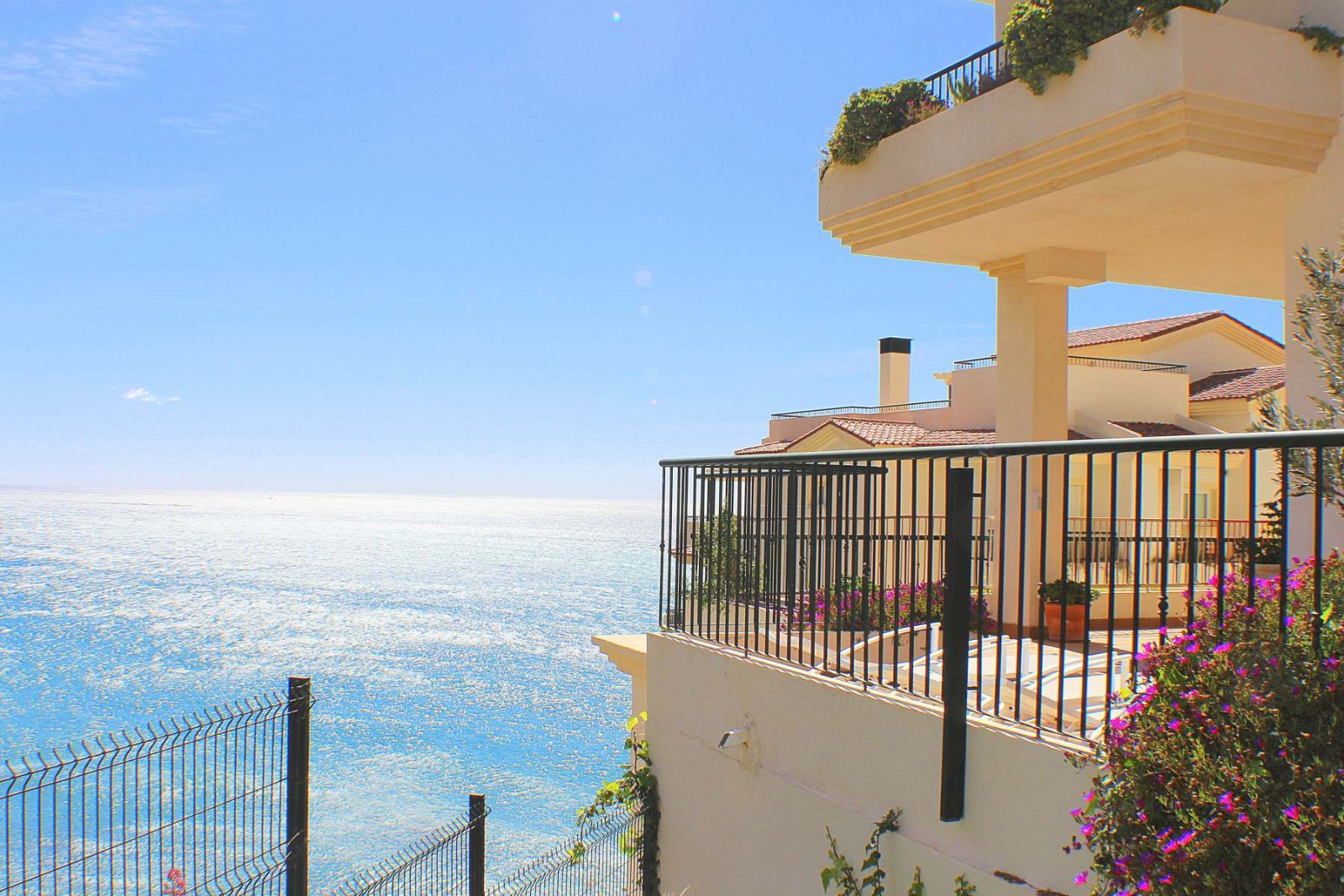 1st line apartment in Mascarat