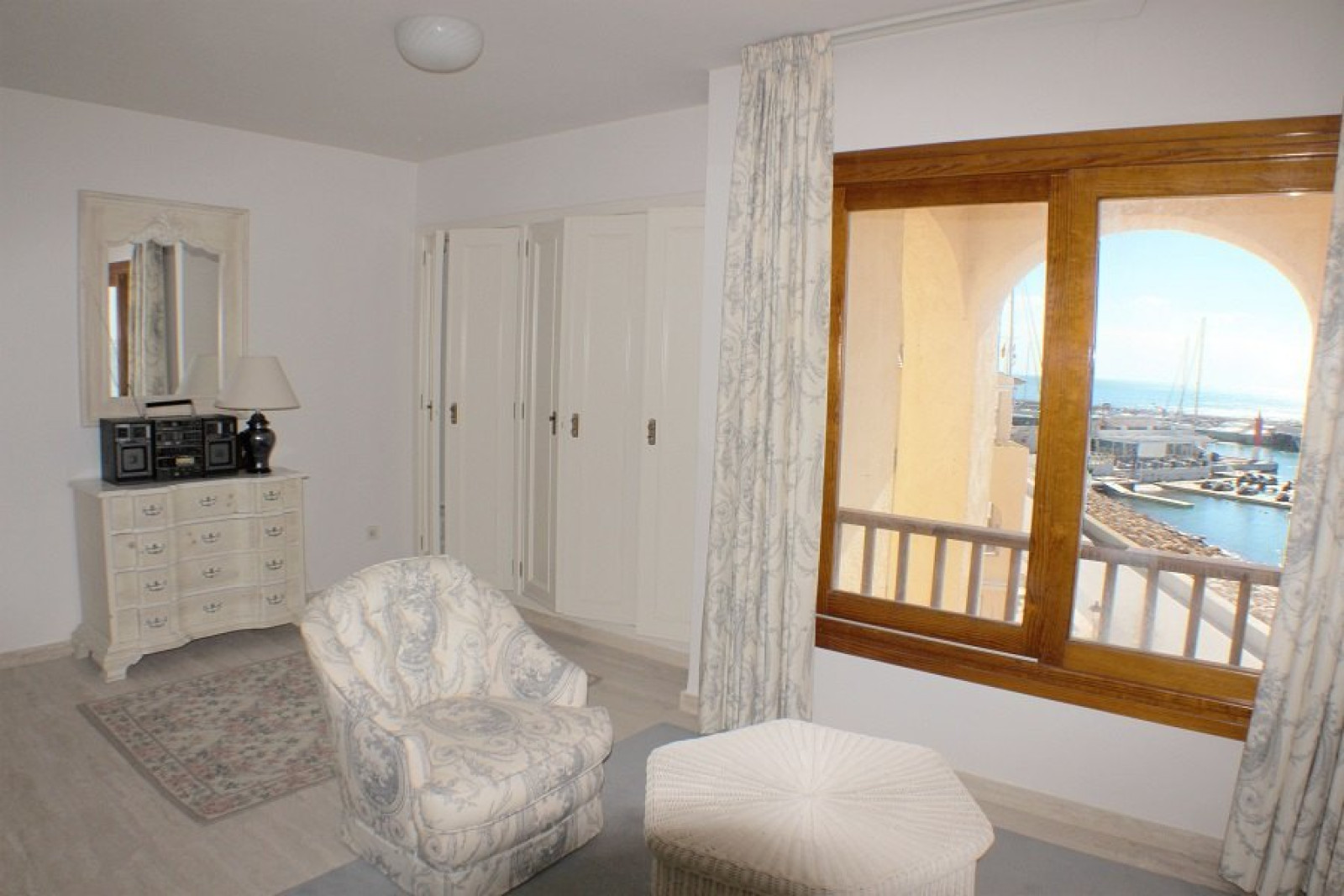 Atico Duplex en 1&ordf; Linea de Campomanes