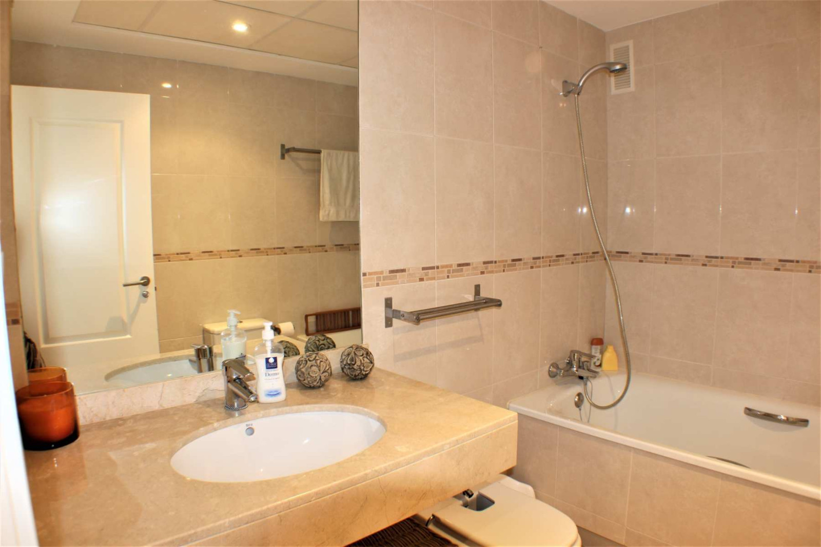 1st line apartment in Mascarat